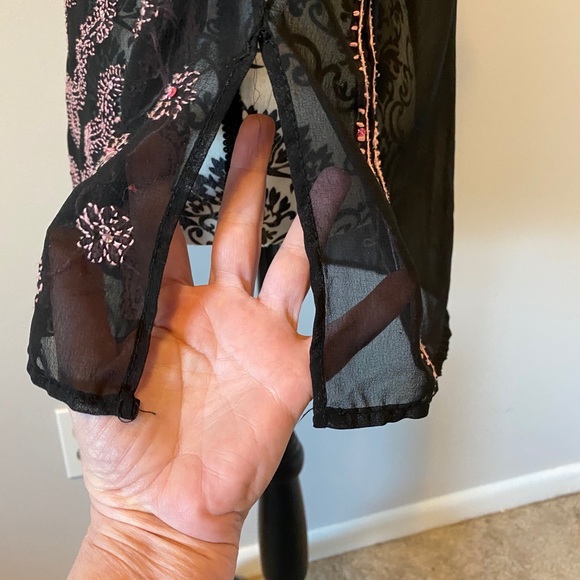 Beaded Shirt - Picture 3 of 6